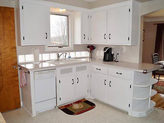 3rd image of 7434 Briarcliff Pkwy