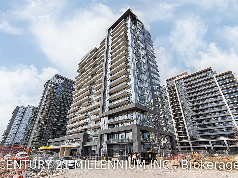 1st image of 20 Gatineau Dr