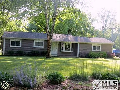 4330 Grass Lake Rd photo 1