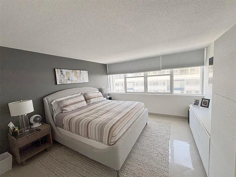 3140 S Ocean Dr #809 — Photo 11