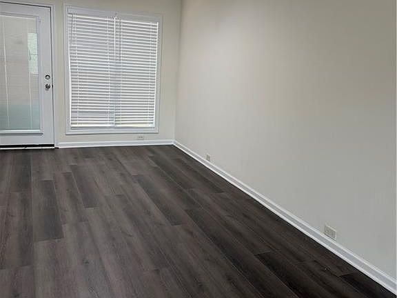 4th image of 4444 Windale Dr