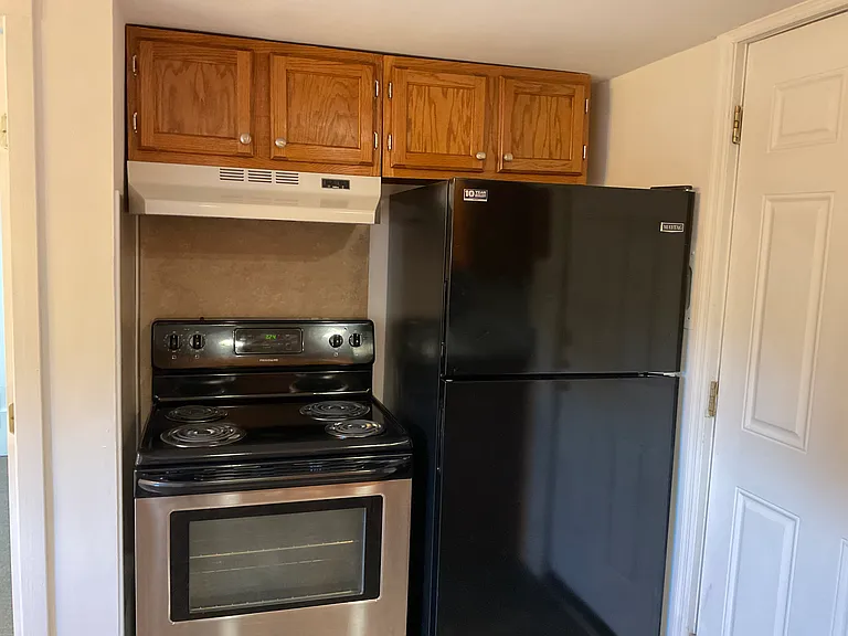 10657 Jonestown Rd #4 — Photo 8