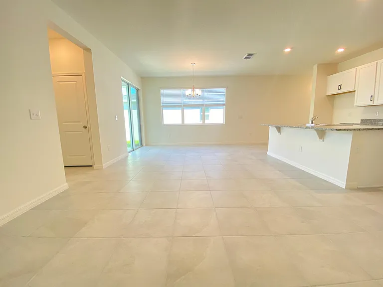 2743 Meadow Stream Way — Photo 6