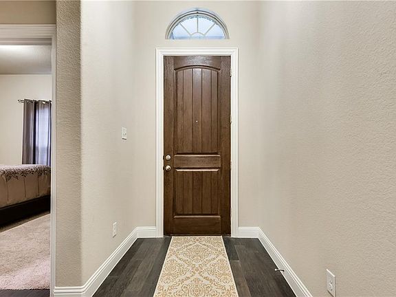 5th image of 3609 Hazelhurst Dr
