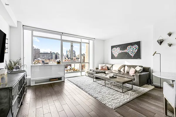 Rented by Compass | media 17