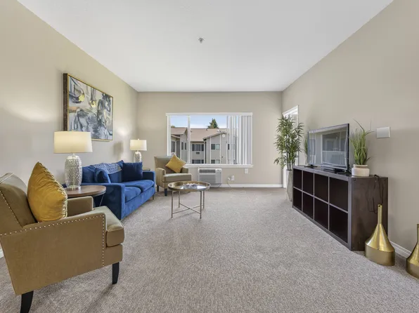 Vancouver Pointe