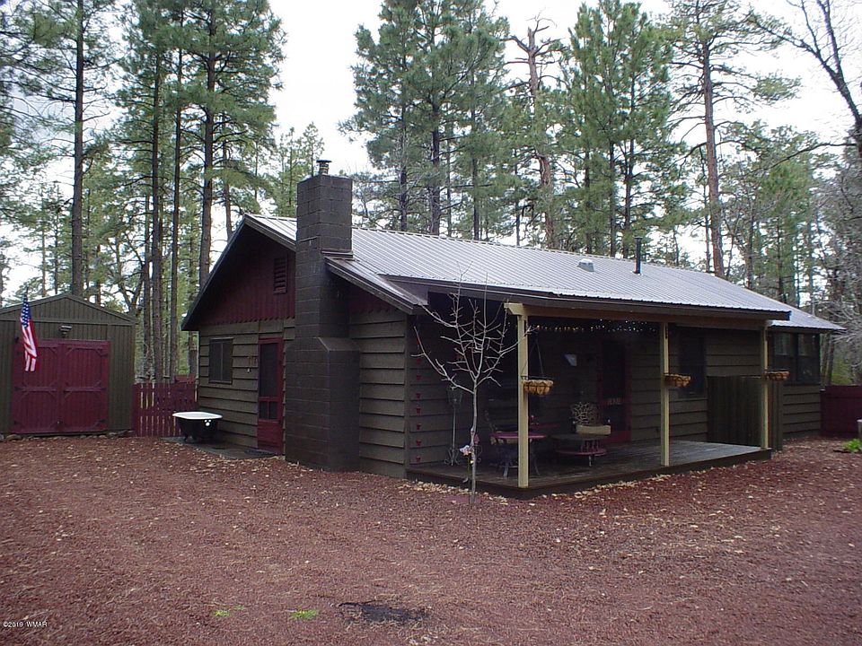 Cabin in the Pines