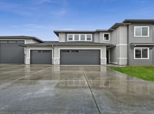 225 E Jarvis St, Meridian, ID 83642