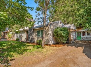 10420 N Strahorn Rd, Hayden Lake, ID 83835