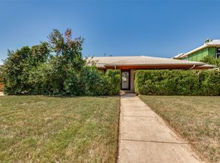 2713 Twin Post Ct, Irving, TX 75062