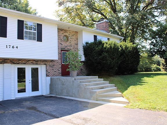 2nd image of 1764 Stuttgart Dr