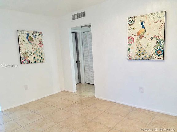 4th image of 12500 NE 15th Ave APT 407