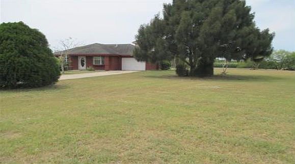 1st image of 21360 Bougainvillea Dr