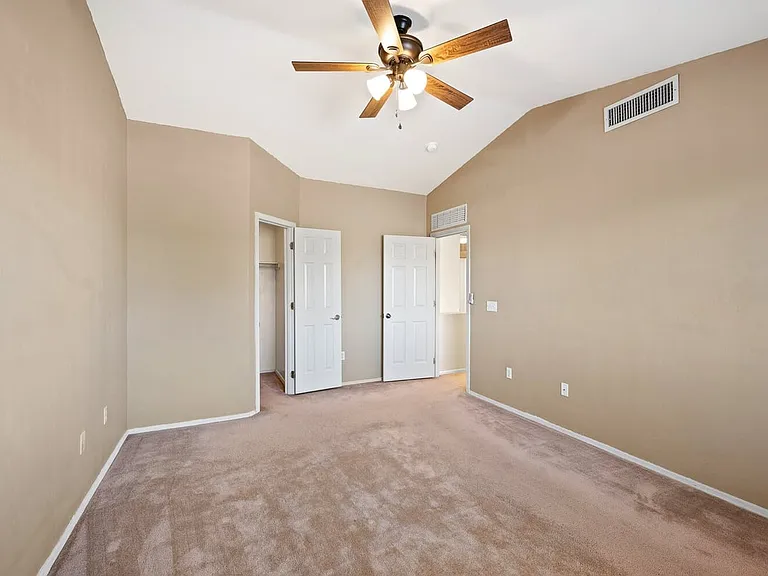 8254 W Kerr St — Photo 26