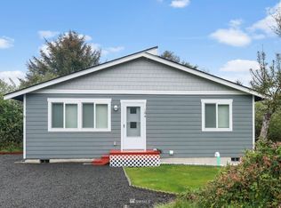 164 N Oar Loop NW, Ocean Shores, WA 98569