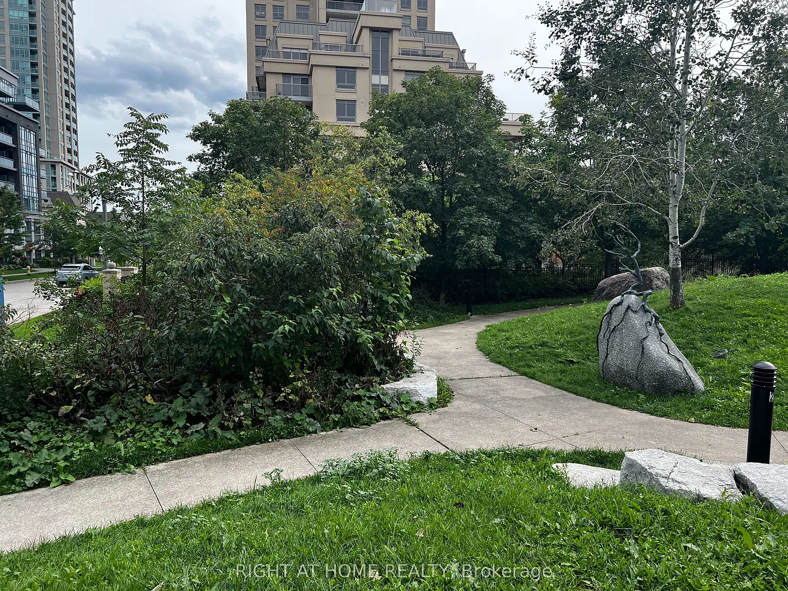 1 bed, $2,100 — Photo 3