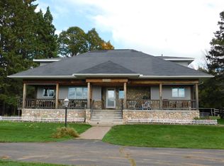 89501 Meadow Rd, Sturgeon Lake, MN 55783