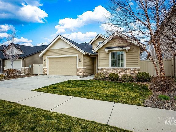 2nd image of 3440 E Girdner Dr