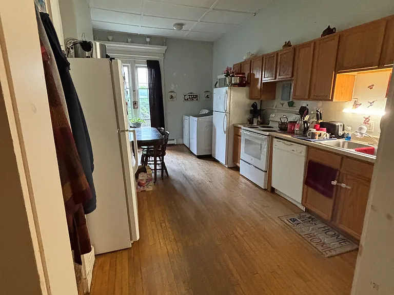 211 N Main St #2 — Photo 8