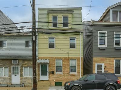 1936 Lowrie St, Pittsburgh, PA, 15212