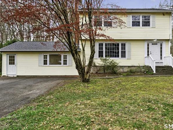 1561 Route 12, Ledyard, CT 06335