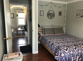 127 1/2 Park St, Burlington, VT 05401