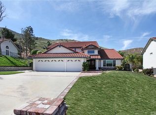 16571 Lake Knoll Pkwy, Riverside, CA 92503