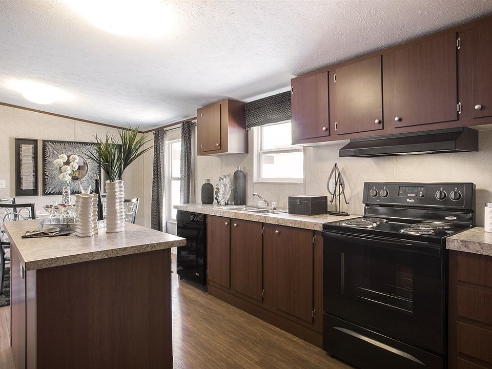 2nd image of 7101 Moffett Rd #30