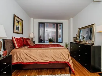 Sold by Avenue Sotheby's International Realty