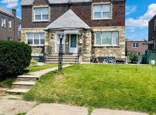 2023 Oakmont St, Philadelphia, PA 19152