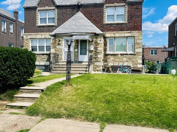 2023 Oakmont St, Philadelphia, PA 19152