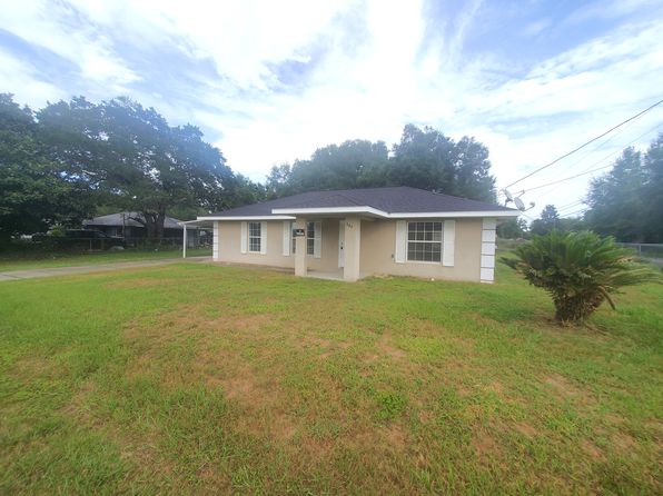 665 NW 59th Ave