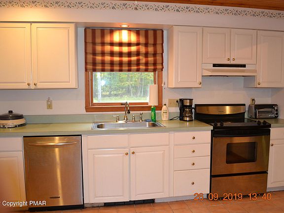 4th image of 139 Spruce Run Dr