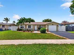 Sunrise Golf Vlg Sec 24, Sunrise, FL 33323
