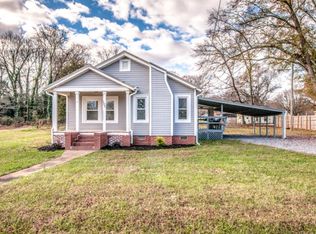 107 Rose St, Mount Holly, NC 28120