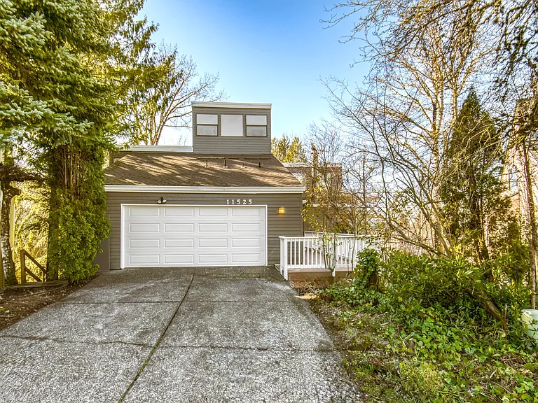 11525 SE Flavel St — Photo 2