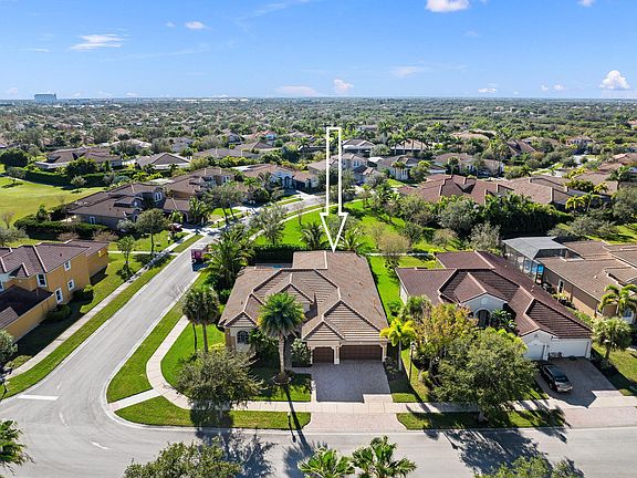 5th image of 11619 SW Aventino Drive