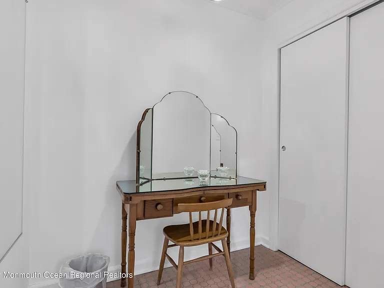 A208 Trenton Blvd — Photo 21