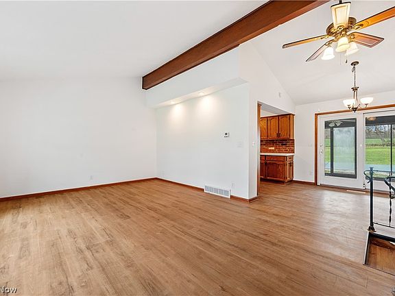 3rd image of 2862 Byron Dr