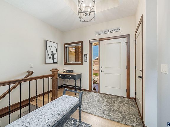 2nd image of 5439 S Salvation Pl