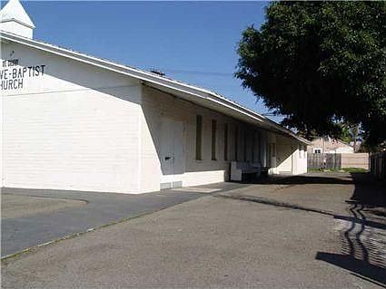 2nd image of 605 S 45th St