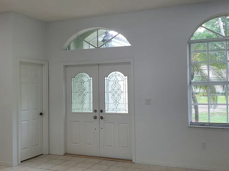 420 SE 23rd Ln — Photo 53