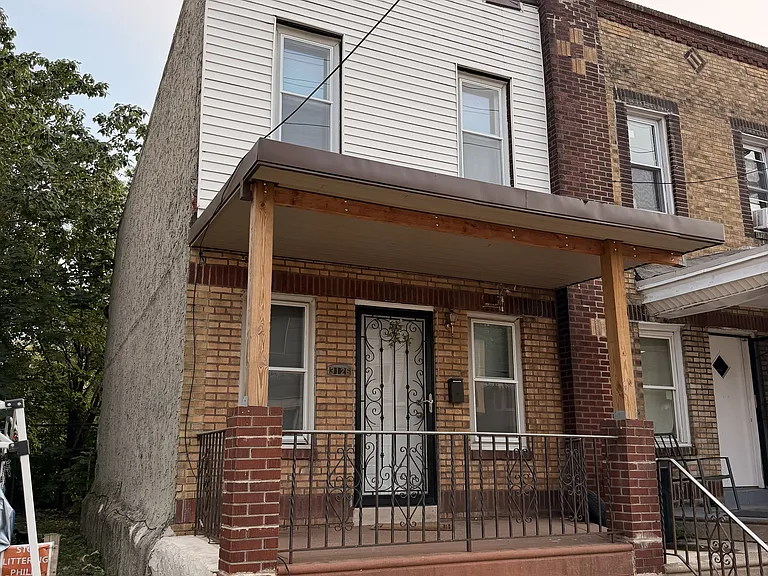 3126 Tasker St — Photo 22