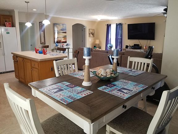 4th image of 31569 Wilmington St #31569