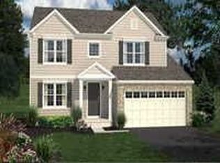 327 Sycamore Dr, Circleville, OH 43113