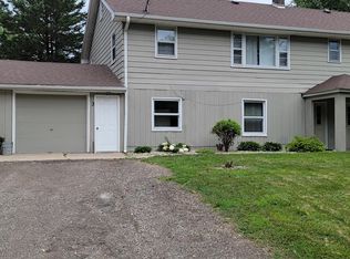 1906 Colby Ln #3, Loves Park, IL 61111