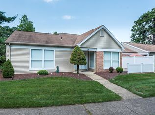 742 Liverpool Cir #A, Manchester Township, NJ 08759