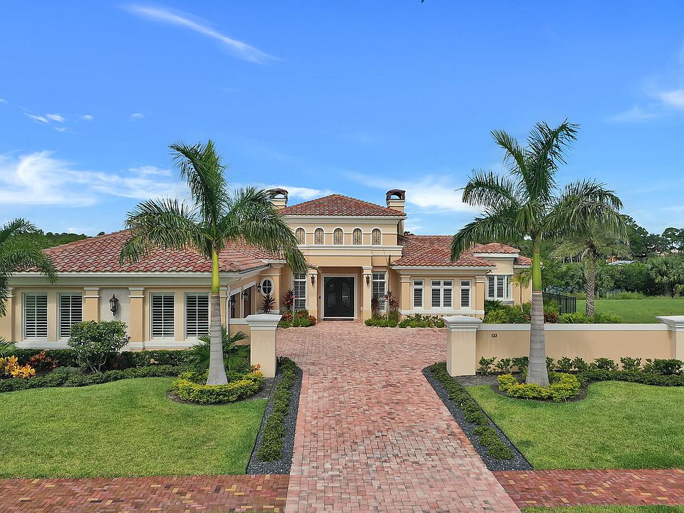 Home For Sale In FIRST REPLAT OF RIVER POINT PUD
