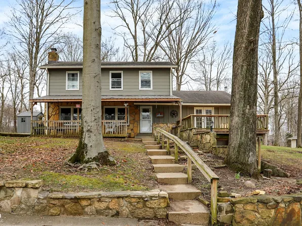 11021 N Paddock Rd S, Mooresville, IN 46158