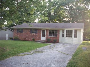 1104 Bacon Ln, Morristown, TN 37813